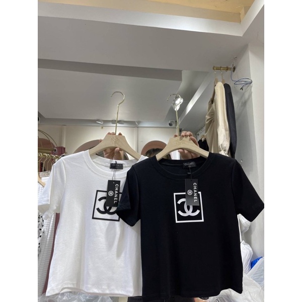 เสื้อครอปพิมพ์นูนลาย-cc-ป้ายห้อย