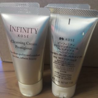 Kose​ infinity คลีนซิ่งล้างเครื่องสำอางค์​