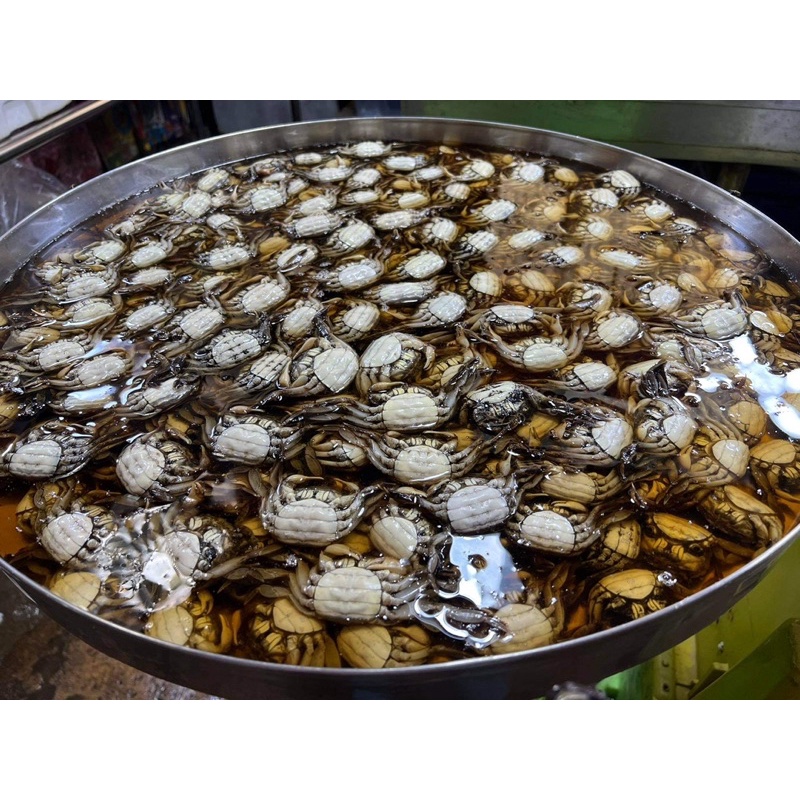 ภาพสินค้าปูแป้นดองน้ำปลาไข่ทุกตัว ตัวเมียล้วน 500 กรัม จากร้าน nooicyzaa บน Shopee ภาพที่ 7