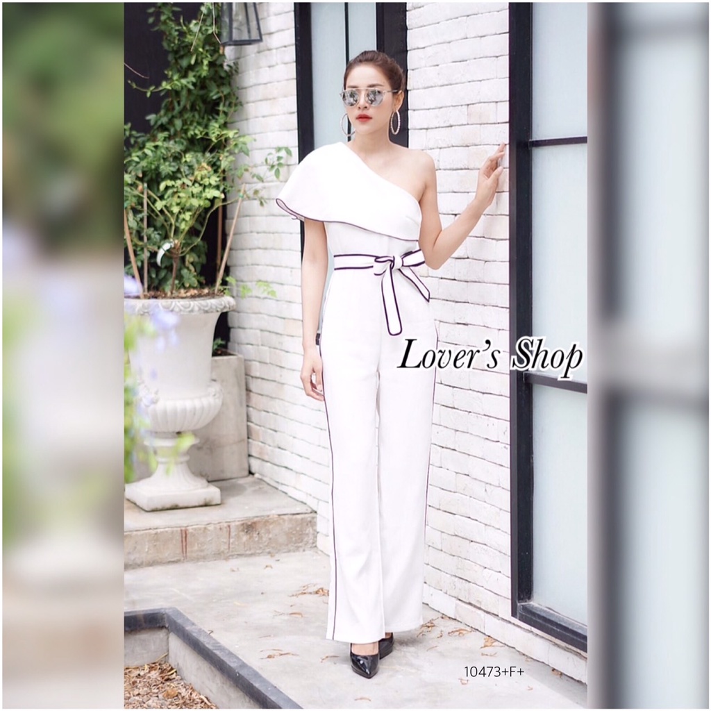 tw10473-jumpsuit-จั้มสูทขายาวไหล่เดียว-แต่งระบาย-แต่งกุ้นดำตัดกับชุด-มีซิปข้าง-สายผูกเอวเก็บทรงชุด