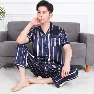 ภาพขนาดย่อของภาพหน้าปกสินค้า78-ชุดนอนผู้ชาย ผ้าซาตินพิมลาย พร้อมส่งที่ไทย จากร้าน h_bshop บน Shopee ภาพที่ 4