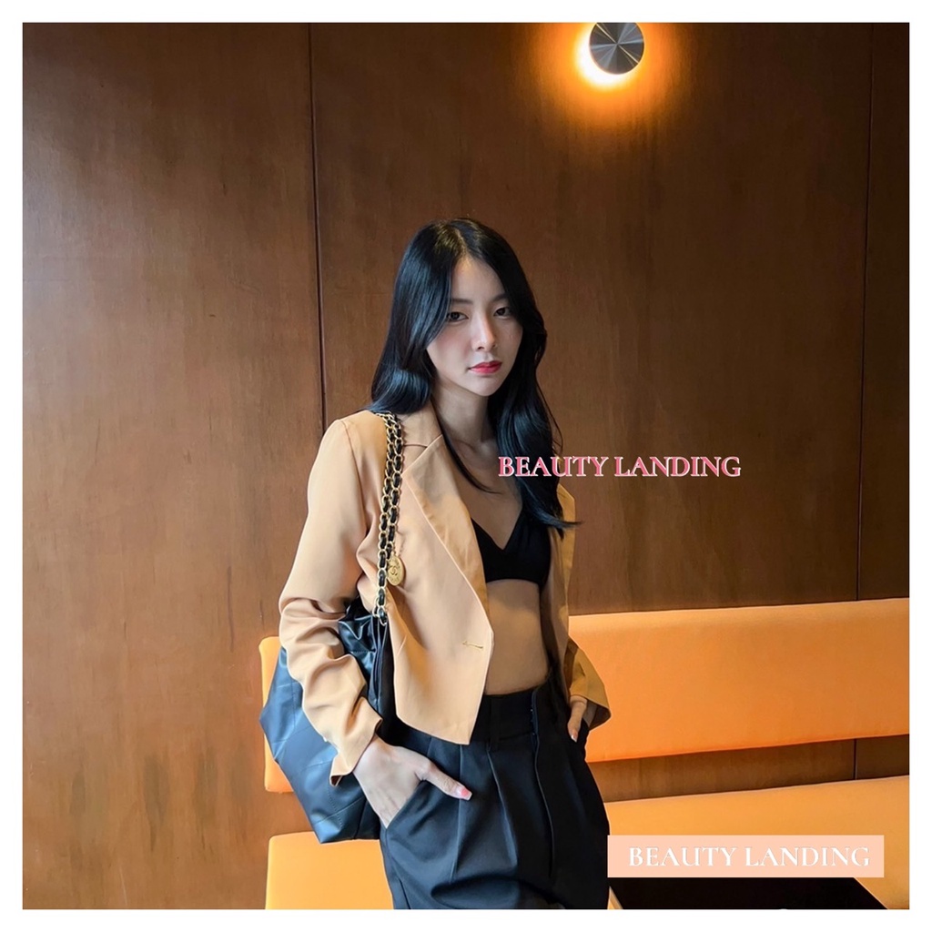 beauty-landing-เสื้อสูท-ครอป-กระดุม1เม็ด-ทรงสวย-blazer-crop-basic-สาวๆต้องมีจ้า