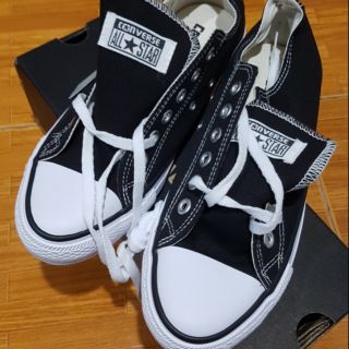 Converse size 39 (NEW)