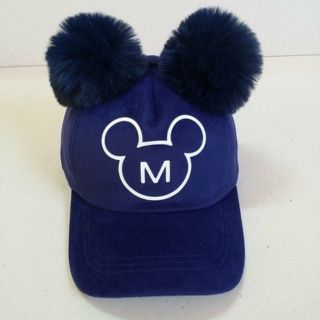 หมวกแก๊ป Mickey มิกกี้ ด้านหลังมีตัวเลื่อน ปรับขนาดได้ค่ะ ขนาดรอบหมวก 23นิ้ว เด็กโต ผู้ใหญ่ใส่ได้ สีกรม