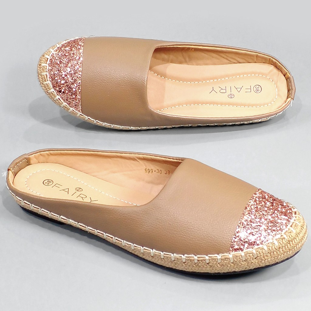 ภาพสินค้ารองเท้าส้นแบน 999-30 เปิดส้น หัวกากเพชร พื้นนุ่มใส่สบาย FAIRY จากร้าน fairyfine บน Shopee ภาพที่ 7