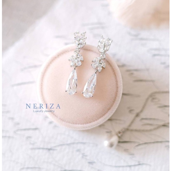ภาพหน้าปกสินค้าNeriza Jewelry/ ต่างหูระย้าเพชรสังเคราะห์ประกายเทียบเท่าเพชรแท้ NE010