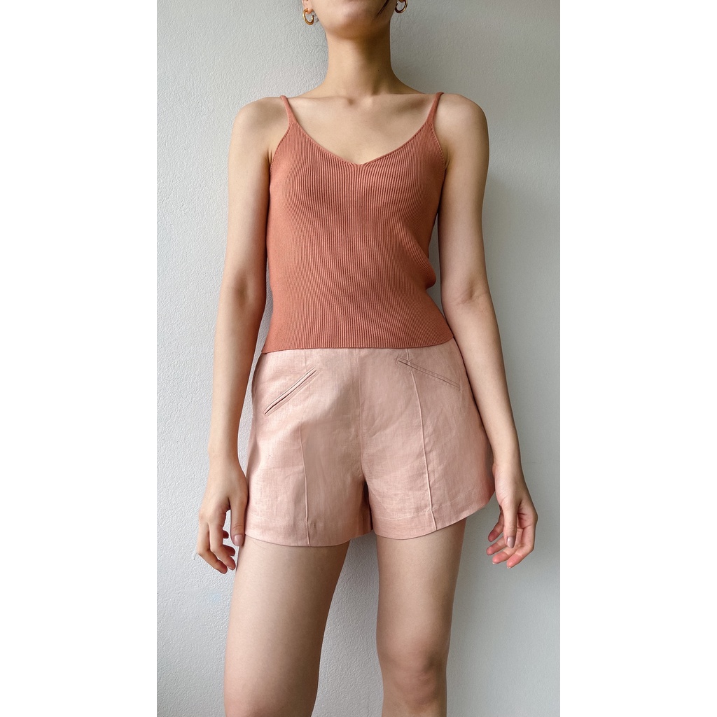 aliotte-amma-tank-top-เสื้อสายเดี่ยวคอวี