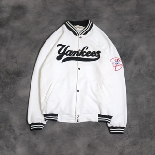 เสื้อแจ็กเก็ตบอมเบอร์ MITCHELL&NESS YANKESS สีขาว ของแท้ คุณภาพดี