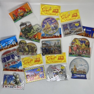 ภาพหน้าปกสินค้าแม่เหล็กติดตู้เย็น แผ่นยาง 3 มิติ ลายไทย ที่ติดตู้เย็น สินค้าไทย ของฝาก ของที่ระลึก Thai souvenir ที่เกี่ยวข้อง