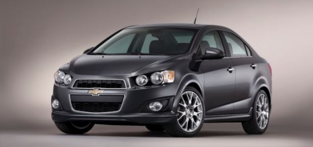 chevrolet-sonic-เบ้ารองมือเปิดประตู-สินค้าผลิตในประเทศไทย-โครเมียมเเท้-สินค้าตรงรุ่น-สวยสุด-คุ้มราคาที่สุด