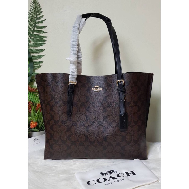 best-seller-coach-mollie-tote-in-signature-canvas