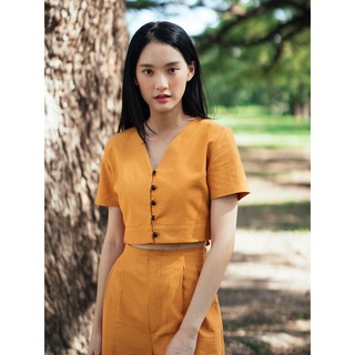 Mustard Cotton Linen Button Front Crop Top เสื้อครอปคอตตอนลินินกระดุมหน้า สีเหลืองมัสตาร์ด