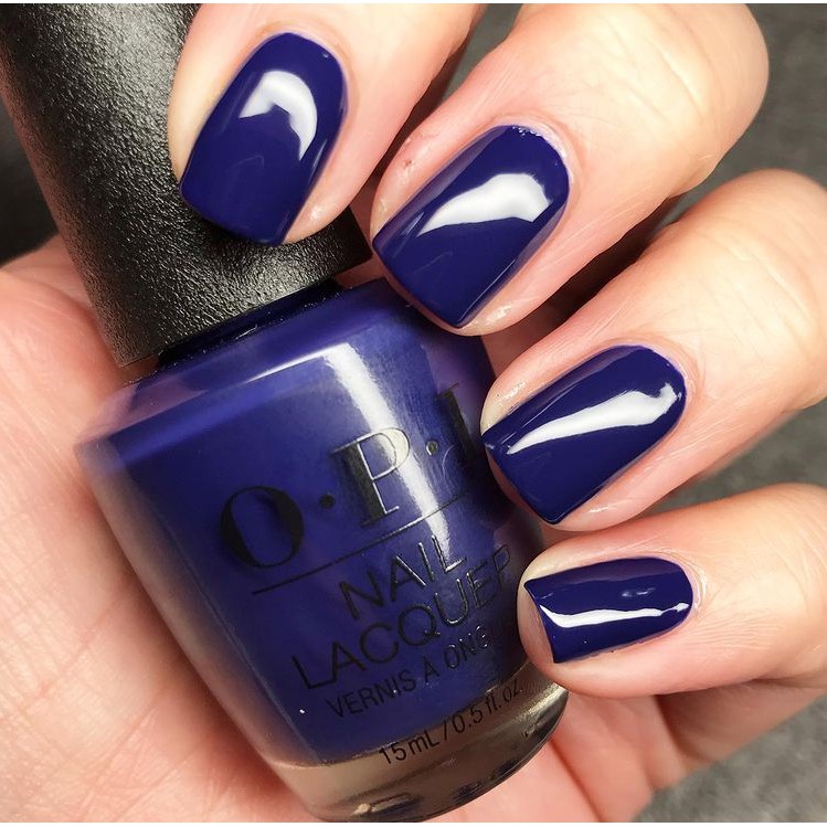 พร้อมส่ง-opi-march-in-uniform-ยาทาเล็บ-สีน้ำเงินเข้มๆ-ทาแล้วมือขาวเท้าขาวน้าาา-แท้-100