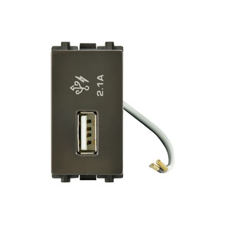 เต้ารับ USB 1 ช่อง 8431USB BZ 2.1A SCHNEIDER | SCHNEIDER | 8431USB_BZ เต้ารับสายไฟ งานไฟฟ้า วัสดุก่อสร้าง