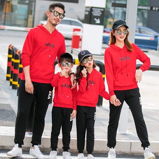 2021เด็กการจับคู่ชุดฤดูใบไม้ร่วงเสื้อผ้า Hooded ยาวแขน Xiao Wei Yi ชุดเสื้อผ้าโรงเรียนอนุบาลชุดประสิทธิภาพสวมใส่คู่แม่ลู