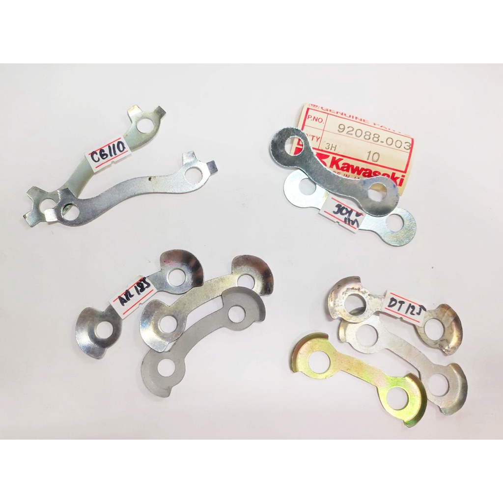 แหวนล็อคสเตอร์หลัง-คาวาซากิ-ar125-joy-gto-4-รู-cosmo-ยามาฮ่า-dt125-ฮอนด้า-cg-jx110