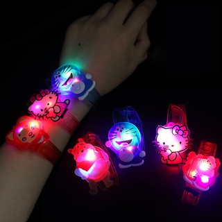 ภาพหน้าปกสินค้าKids Watch Cute Cartoon Hello Kitty Children Watch Electronic Watch Gift toys ที่เกี่ยวข้อง