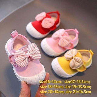 Baby Nong พร้อมส่งที่ไทย รองเท้าเด็กหัดเดิน แบบพูกโบ ใส่สบาย สวยน่ารัก มีสายคาดช่วยเพิ่มความกระชับเท้า