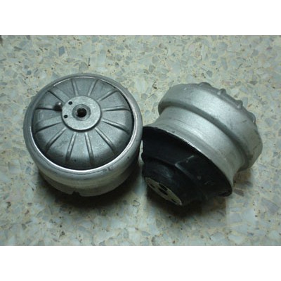 ยางแท่นเครื่องbenz-b124-230e