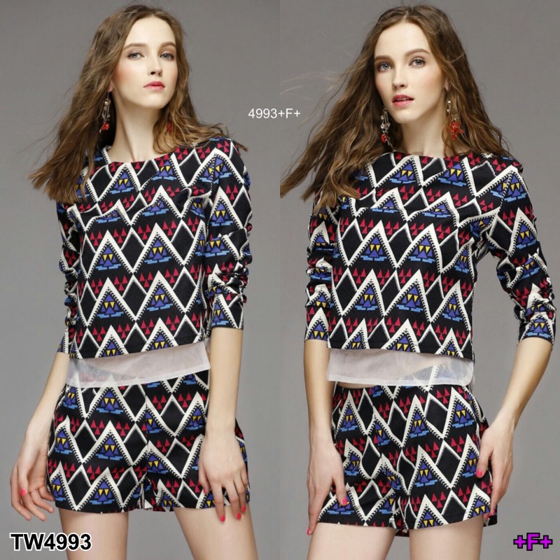 set-เสื้อลายกราฟฟิก-กางเกงเข้าเซท-tw4993