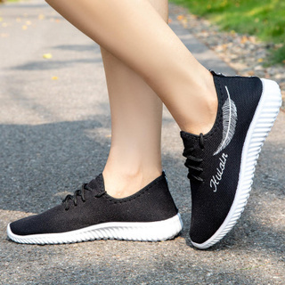 รองเท้าผ้าใบผู้หญิงแบบผูกเชือก รุ่น คุ้มค่าเกินราคา พร้อมส่ง รับสินค้าเร็วมาก Women Casual Sneaker รองเท้าผ้าใบผู้หญิง