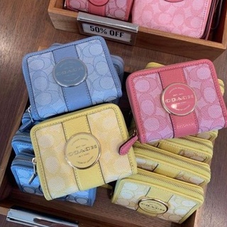 🌺COACH LONNIE SMALL ZIPAROUND WALLET IN SIGNATURE JACQUARD  กระเป๋าสตางค์ใบสั้นซิปรอบคะ