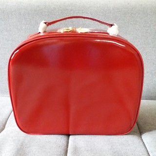 รหัส bagA101red กระเป๋าถือใส่ของ ทรงสี่เหลี่ยม หนังมัน สีแดง