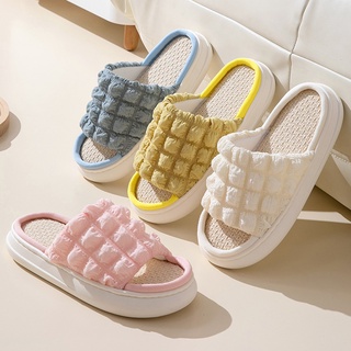 Earth รองเท้าในบ้าน น่ารักๆ รองเท้าเดินในบ้าน slippers แบบหนา นิ่มใส่สบาย กันลื่น SF3746