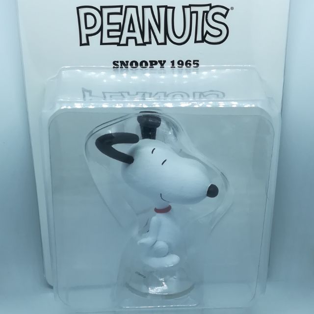 Snoopy ultra details figure จาก Snoopy museum Tokyo | Shopee Thailand