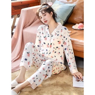 [Code: SSPUPJ ลด 100฿] ชุดนอน Silk Satin เกรดพรีเมียม 🍑Peach PJ A17 🍑 ชุดนอนไหมซาติน ชุดนอนพรีเมียม ลายพีช ขายาว A17