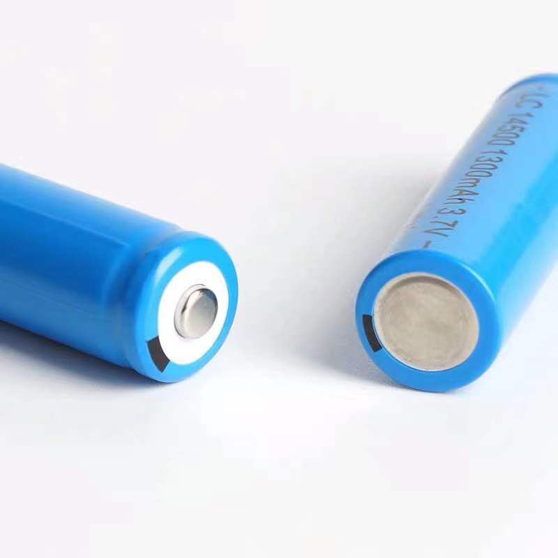 ถ่านชาร์จ-aa-14500-3-7v-1300-mah-พร้อมส่ง-ราคาสุดคุ้ม-แบตเตอรี่ลิเธียมไอออนแบบชาร์จไฟได้-2-ก้อน