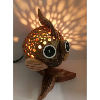 โคมไฟตั้งโต๊ะกะลามะพร้าว ปลา Coconut shell Table lamp Fish