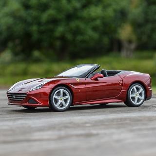 สินค้า Bburago 1:24 Ferrari California T รถหล่อแบบคงที่โมเดลของเล่นงรถยนต์านอดิเรกของสะสม