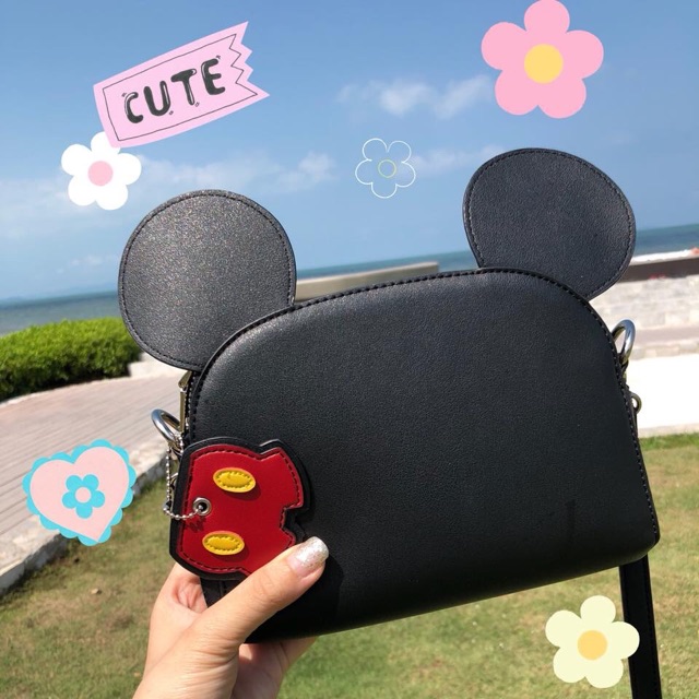 ขายเท-กระเป๋าสะพาย-mickey-สีดำ-ของแท้จากไต้หวัน