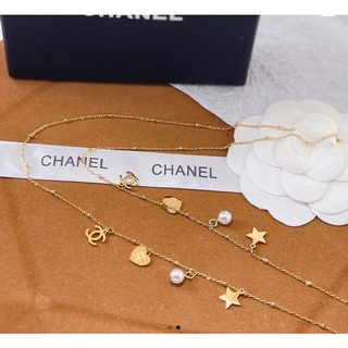 ภาพหน้าปกสินค้าสายคล้องแมส Chanel สแตนเลสสตีล ซึ่งคุณอาจชอบสินค้านี้