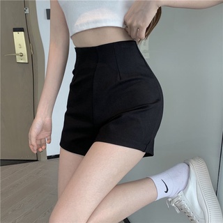 ภาพหน้าปกสินค้าWUUKONG กางเกงขาสั้น กางเกงขาสั้นสีดำเอวสูง กางเกงขาสั้นเซ็กซี่ กางเกงขาสั้นสีดำ กางเกงขากว้าง ที่เกี่ยวข้อง