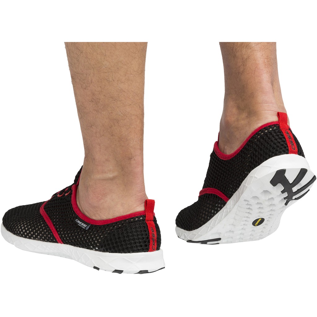 cressi-aqua-shoes-red-รองเท้า-รองเท้าลุยน้ำ-สำหรับผู้ใหญ่