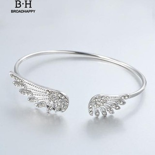 ภาพหน้าปกสินค้ากำไลข้อมือสีเงิน Rhinestone Angel Wings ที่เกี่ยวข้อง