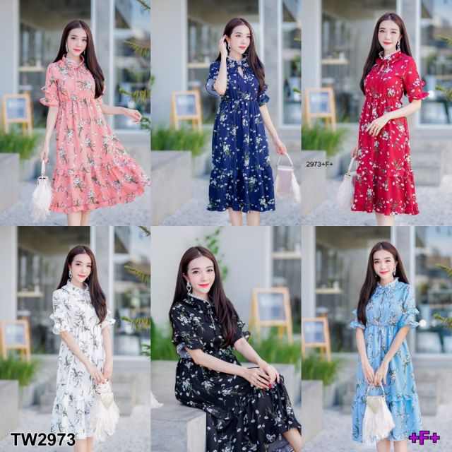 lt-tw2973-gt-แม็กซี่เดรส-พิมพ์ลายดอกเดซี่-แต่งลูกไม้ช่วงขอบคอ-ช่วงแขนแต่งระบาย-2-ชั้น-มีซิปหลัง-ช่วงเอวมีเชือกผูกเอว