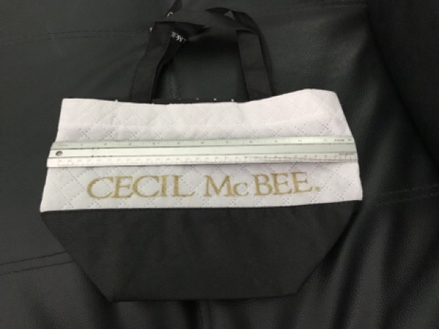 ส่งต่อ-กระเป๋า-cecil-mcbee-แท้100