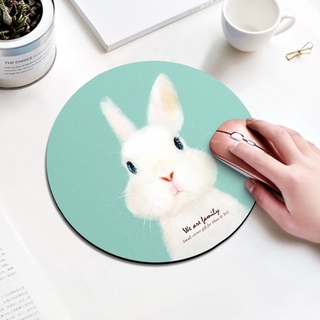 ภาพขนาดย่อของภาพหน้าปกสินค้าแผ่นรองเมาส์ mouse pad แบบกลม ขนาด 200*3mm จากร้าน easytopurchase บน Shopee