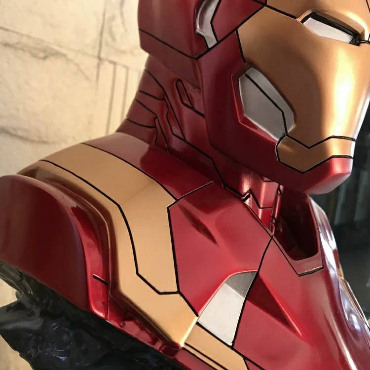 ภาพหน้าปกสินค้าโมเดล Avengers Iron man Bust โมเดล ไอรอนแมน mk46 งานละเอียด ใช้สีรถยนต์จากเยอรมัน ไม่ใช่เกรดท้องตลาด จากร้าน toyscartooncrazy บน Shopee