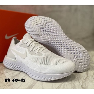 Nike รองเเท้าผ้าใบผูกเชือกพร้อมกล่อง