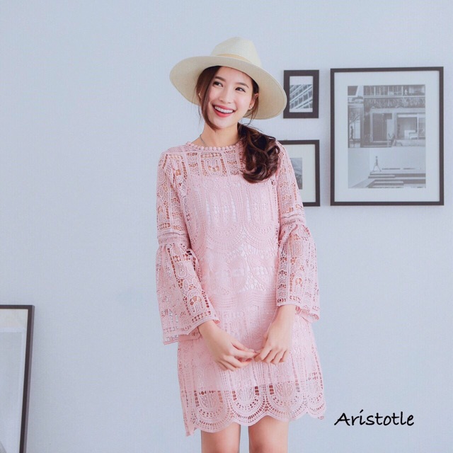 modern-lace-dress