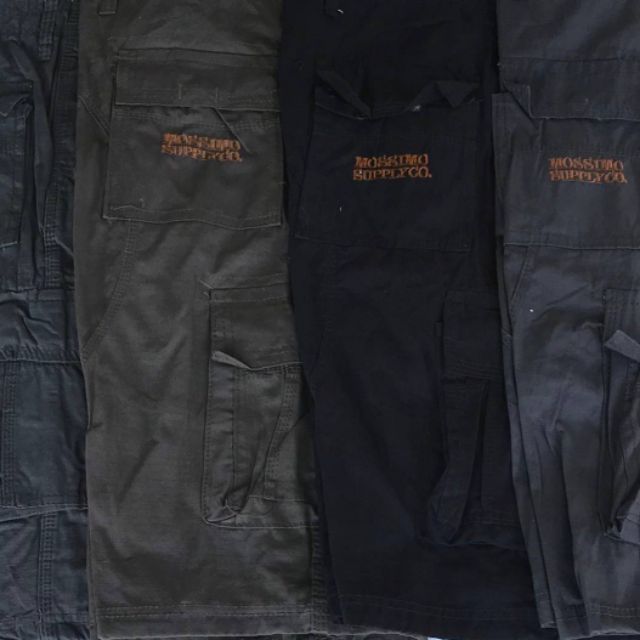 ภาพสินค้าSALE พร้อมส่ง กางเกงสี่ส่วนผู้ชายสีพื้นเท่ๆๆ จากร้าน lai212224 บน Shopee ภาพที่ 2