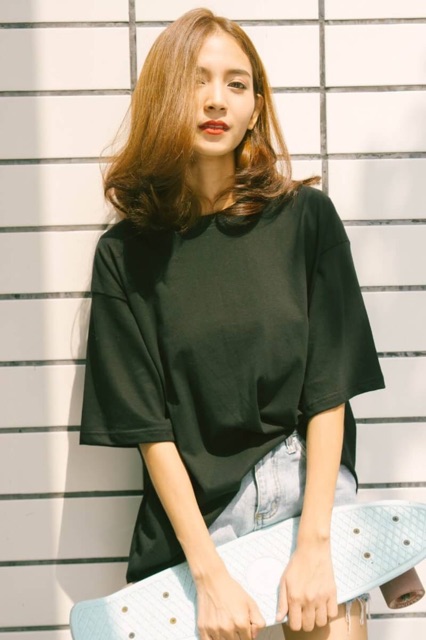 เสื้อ-oversize-สีดำเกาหลีสุดเท่ห์-สุดคิ้วท์