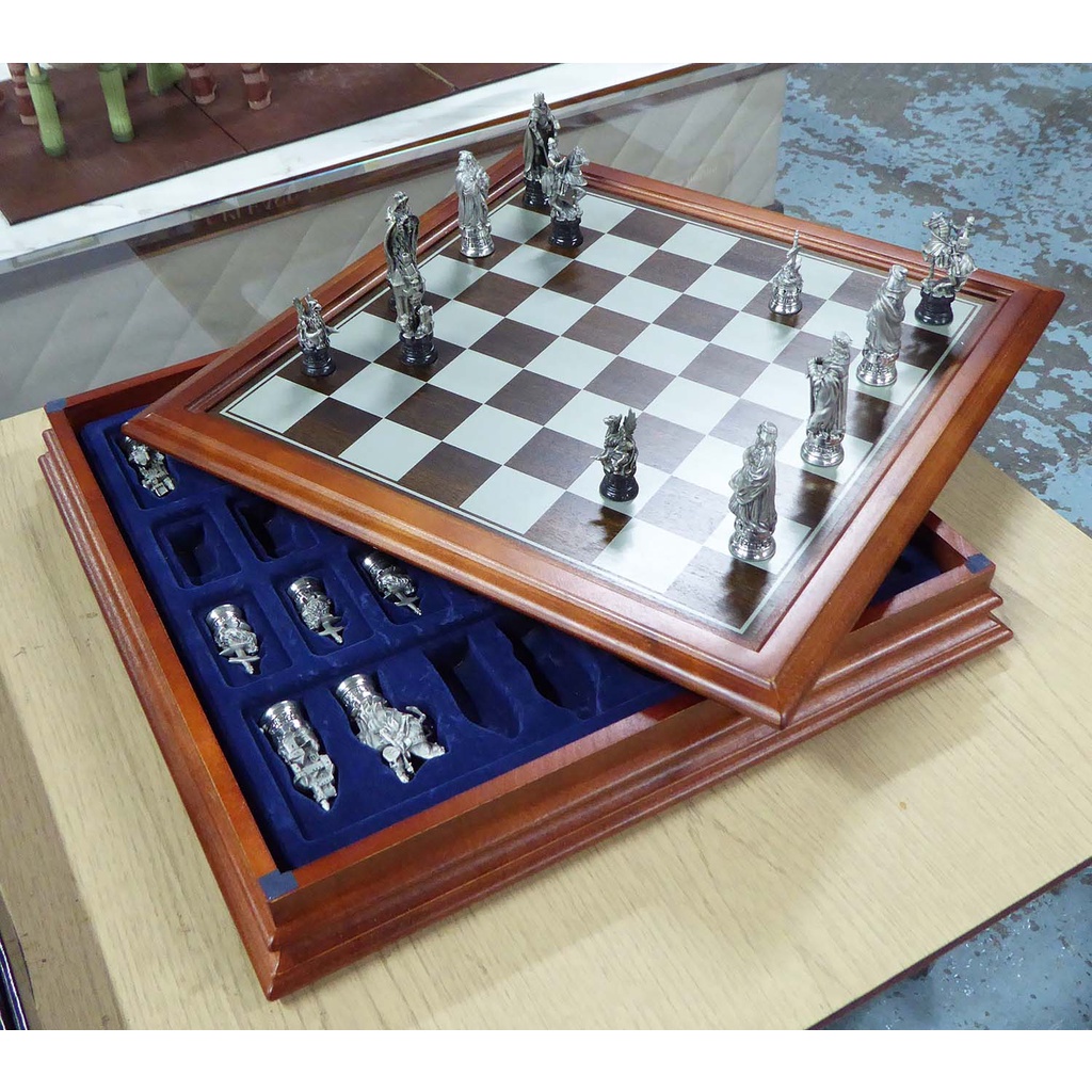 chess-set-camelot-pewter-danbury-mint-1991