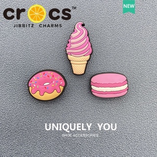 ภาพหน้าปกสินค้าCrocs jibbitz charms เครื่องประดับ รูปดอกไม้ สําหรับตกแต่งรองเท้า crocs ที่เกี่ยวข้อง