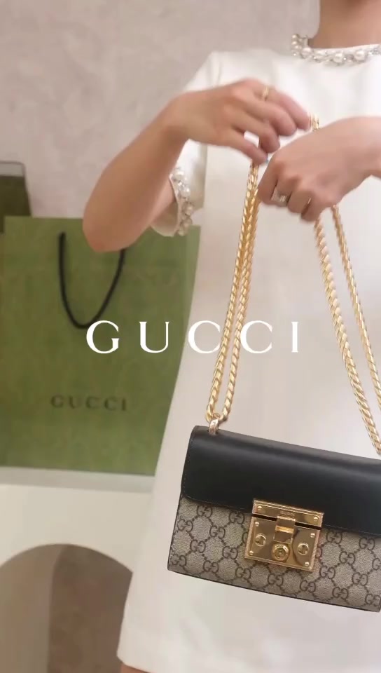 กุชชี่-gucci-padlock-small-gg-shoulder-bag-กระเป๋า-สุภาพสตรี-กระเป๋าสะพายไหล่