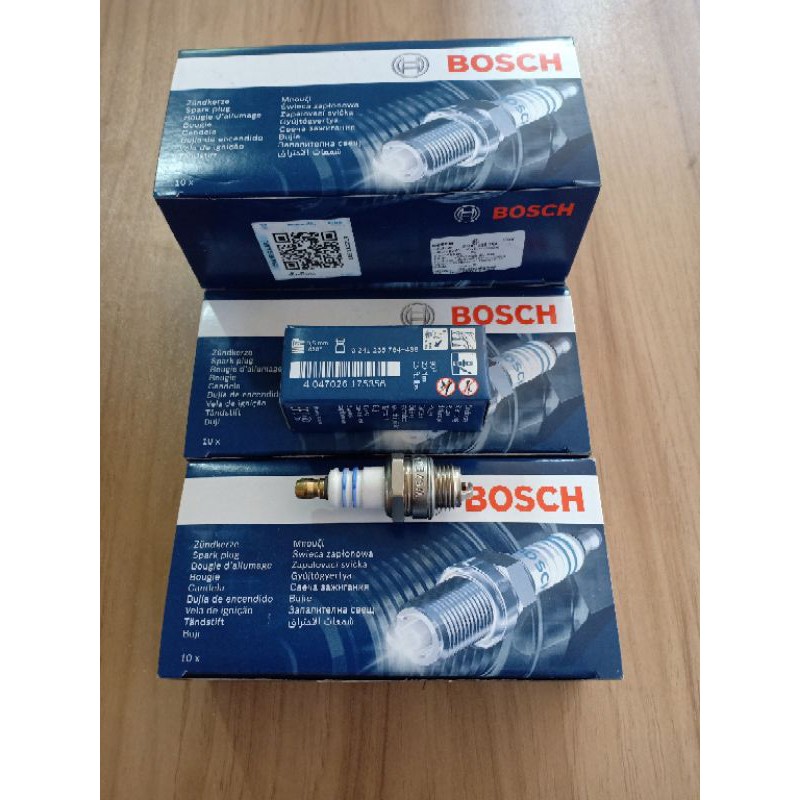 หัวเทียนเครื่องพ่นยา-เครื่องตัดหญ้า-bosch-ws7e-แท้